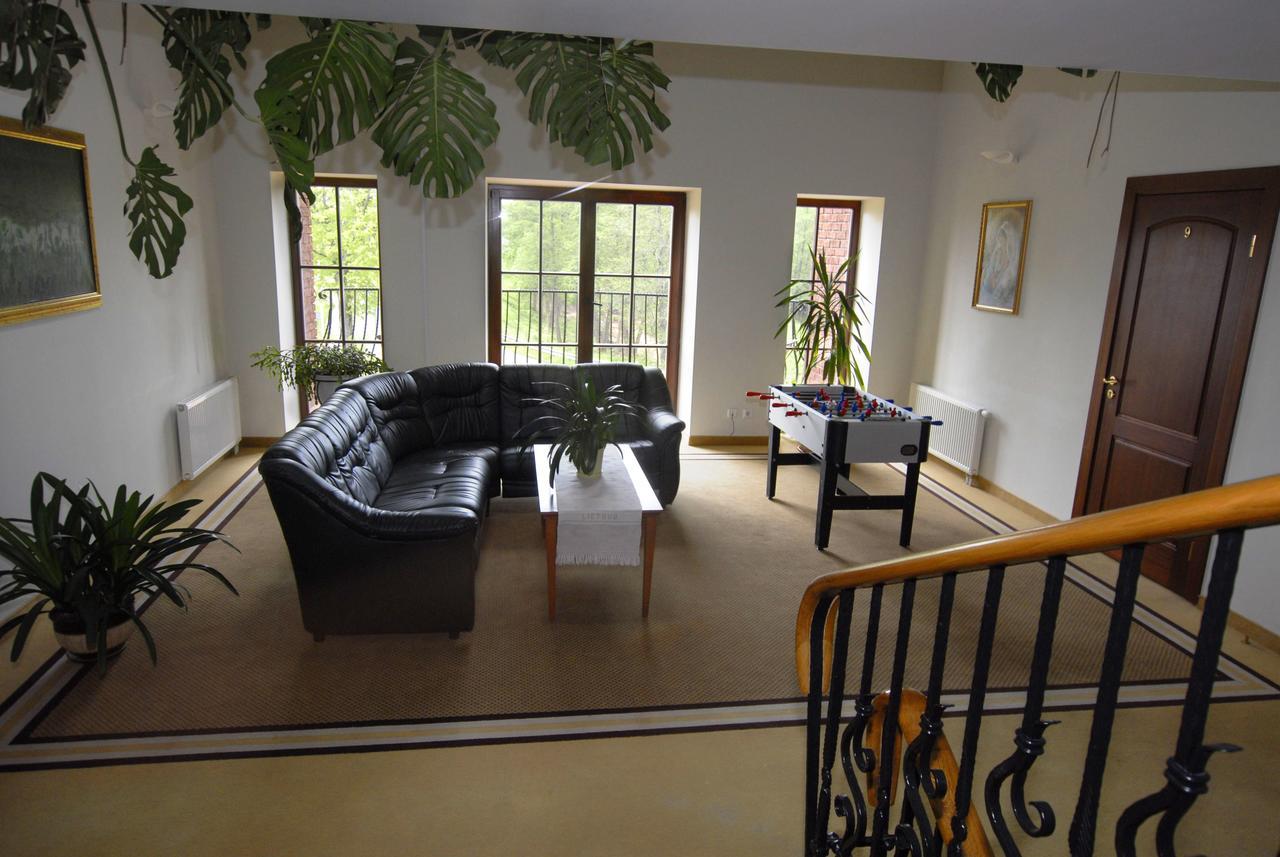Prie Zeimenos Hotel Kaltanenai Ngoại thất bức ảnh